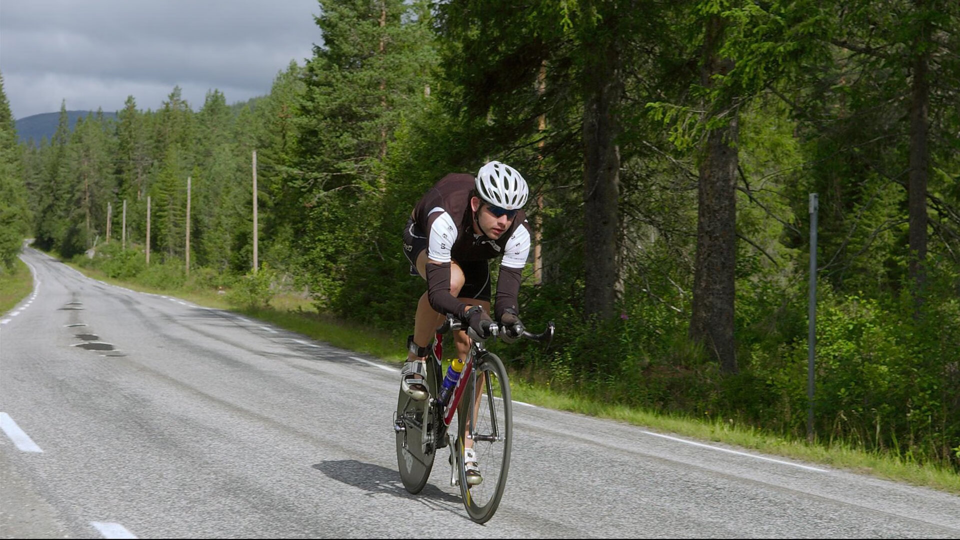 极限飞盘世界大赛 决赛混合组一攻定胜负 中段神级防守成转折点